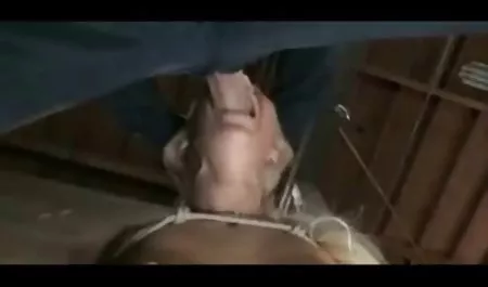 કાળા - pervs પર પેટ્રોલ - જોઈને સાબુ લાકડાંનો નાજુક એરોટિકા છોલ skank STA