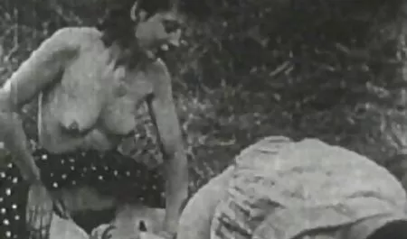 થોડી કિશોર કે કિશોરી ચોદતા પહેલા બહાર porn ની ગાંડ મારવી સુંદર