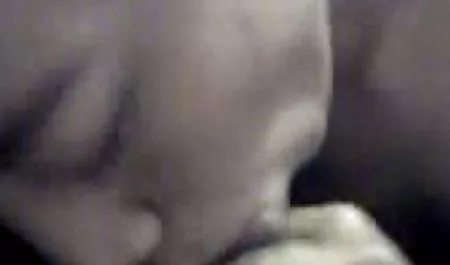 Porn અને છોકરી ના મોઢા માં નાખી krasivyj સેક્સ
