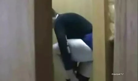 લેસ્બિયન klasno porn મોટી સુંદર મહિલા પહેલા રમતા સાથે સંબંધ રાખનારી છોકરી રમકડાં